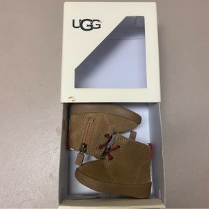 *NIB* UGG Kristjan baby boots 0-6 months